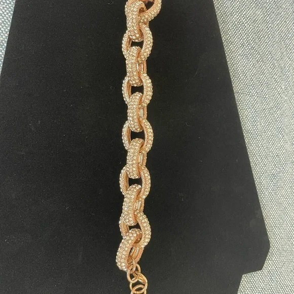 Elegant Rose Gold Tone Chain Bracelet - Picture 2 of 5